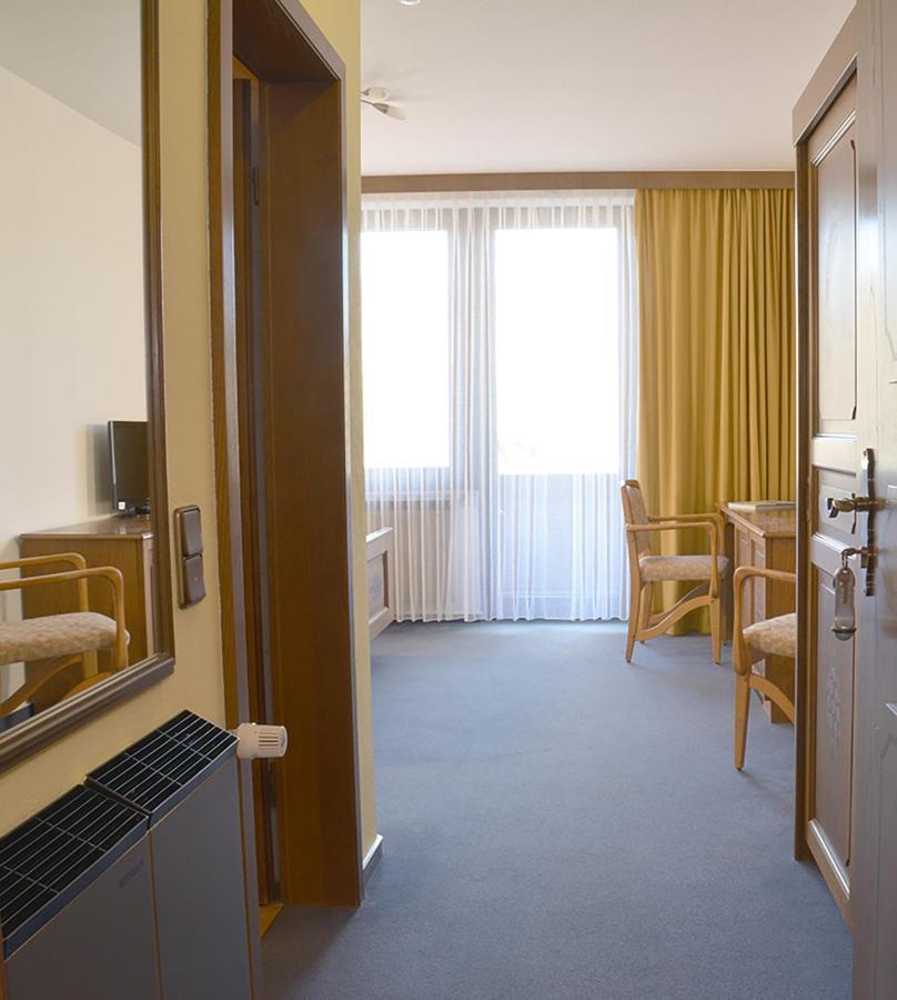 Hotelgasthof Schmucker Mossautal Buitenkant foto
